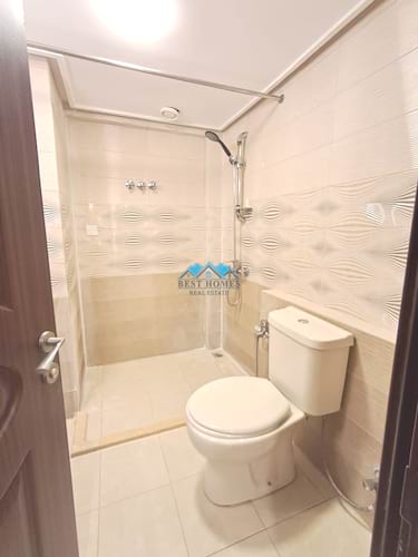 Spacious 5 Bedrooms Duplex Apartment Near Public Park in Rumaithiya