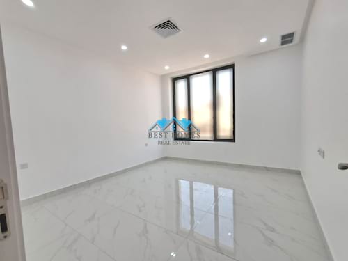 Spacious 6 Bedroom Modern Apartment in Rumaithiya