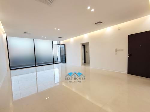3 Bedrooms Apartment with Balcony in West Mishref
