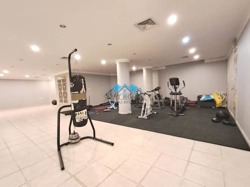 Ground Floor 3 Bedrooms Apartment with Private Entrance in West Mishref
