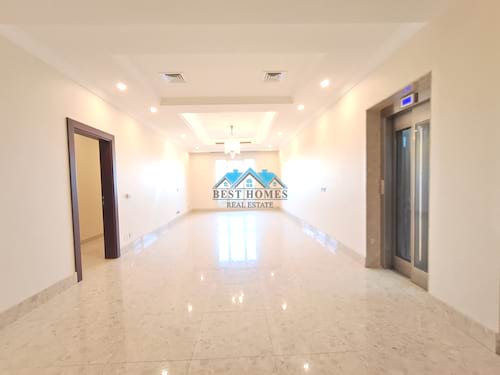 Luxury 6-Bedroom Villa with Private Entrance, Balcony & Ample Parking in Khaldiya