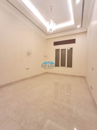 Luxury 6-Bedroom Villa with Private Entrance, Balcony & Ample Parking in Khaldiya