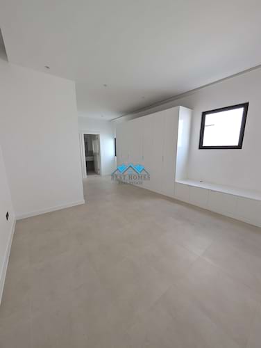 Spacious 4 Master Bedrooms Penthouse with Balcony in Al Salam