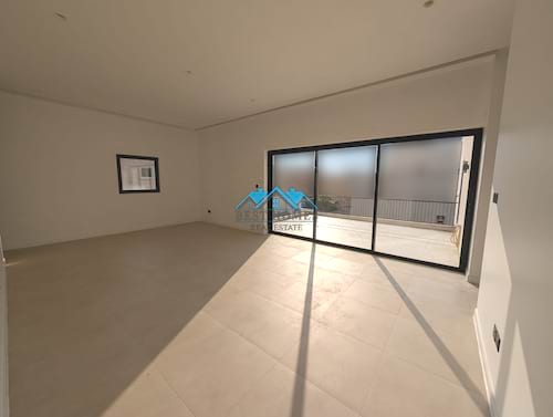 Spacious 4 Master Bedrooms Penthouse with Balcony in Al Salam