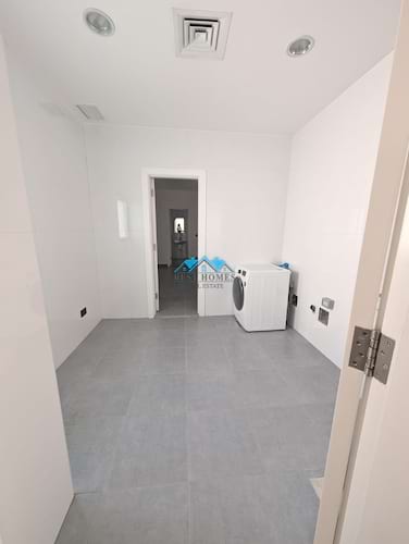 Spacious 4 Master Bedrooms Penthouse with Balcony in Al Salam