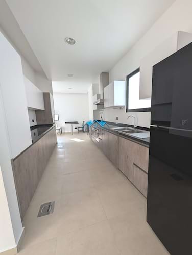 Spacious 4 Master Bedrooms Penthouse with Balcony in Al Salam