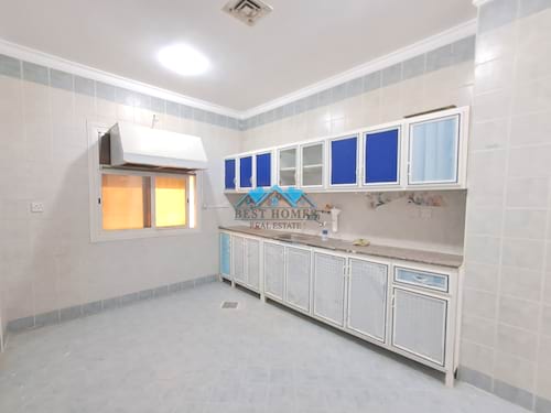 3 Bedrooms Ground Floor Apartment in Shuhada