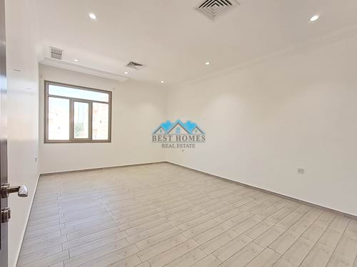 Nice and Spacious 3 Bedrooms Apartment in Jabriya