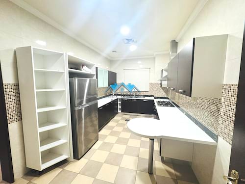 Four Bedrooms Seaview Apartment With A Balcony in Fintas