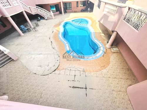 Four Bedrooms Seaview Apartment With A Balcony in Fintas