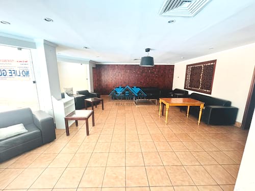 Modern 3 Bedrooms Apartment with Pool and Kids Play Area in Salwa