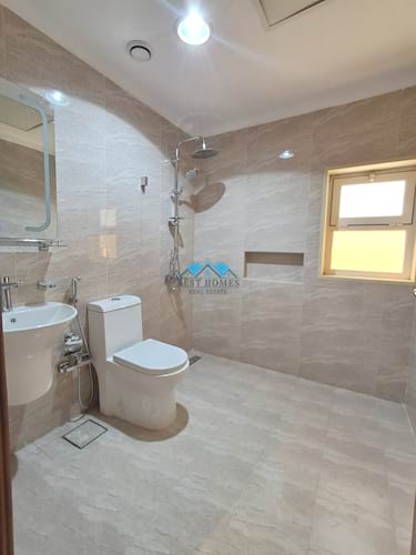 Exclusive 5 Master Bedrooms Duplex Apartment in Qortuba