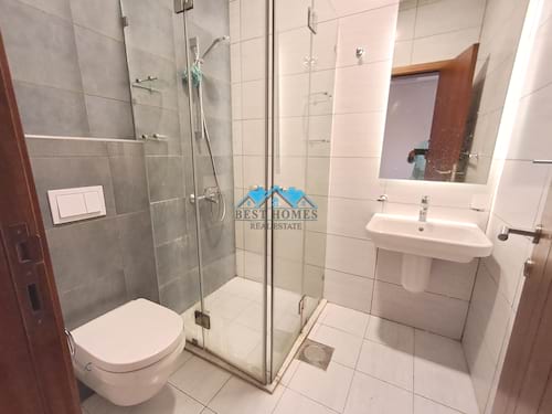 3 Master Bedroooms Apartment in Jabriya