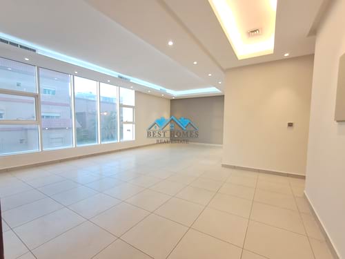 3 Master Bedroooms Apartment in Jabriya