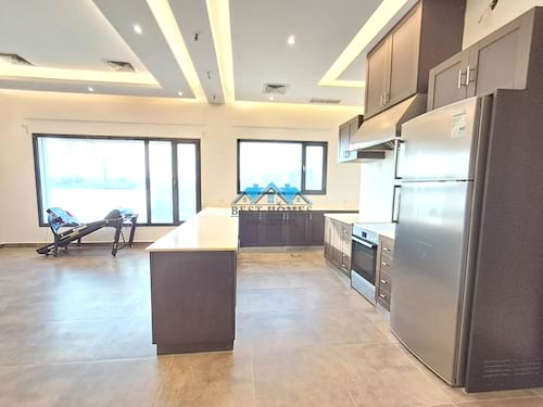 Modern Style 3 Bedrooms Apartment in Mishref