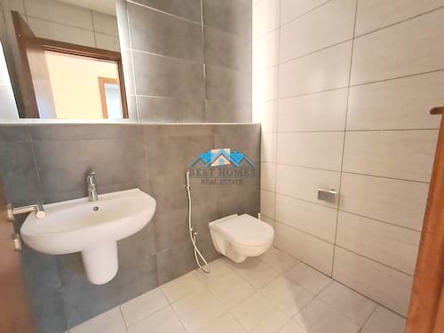3 Master Bedroooms Apartment in Jabriya