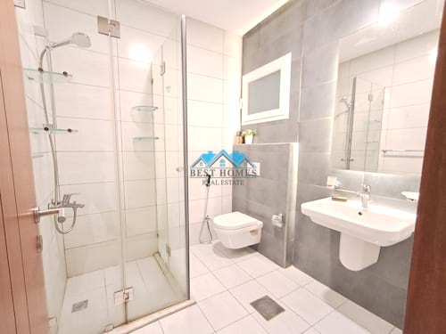 3 Master Bedroooms Apartment in Jabriya