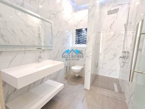 Spacious Four Bedrooms Modern Villa in Sadeeq