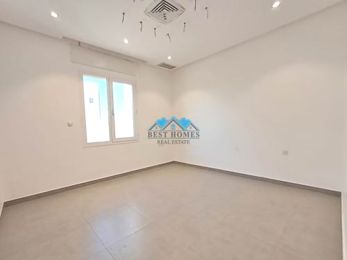 Spacious 7 Bedrooms Villa in Salam Area
