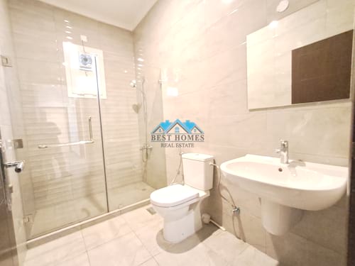 Spacious 7 Bedrooms Villa in Salam Area
