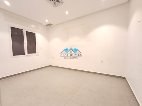 Spacious 7 Bedrooms Villa in Salam Area