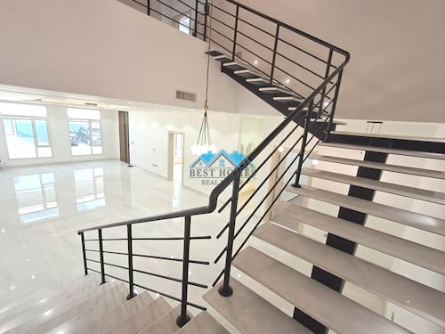 Spacious Four Bedrooms Modern Villa in Sadeeq