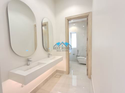 Spacious Four Bedrooms Modern Villa in Sadeeq