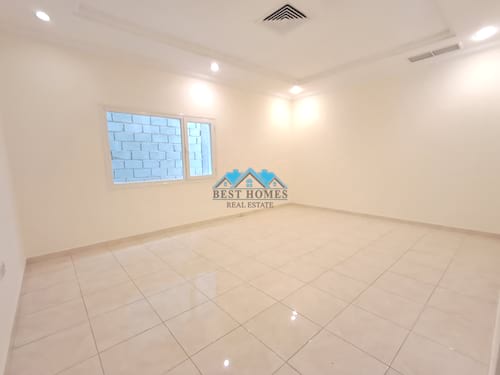 4 Bedrooms Ground Floor in Masayal