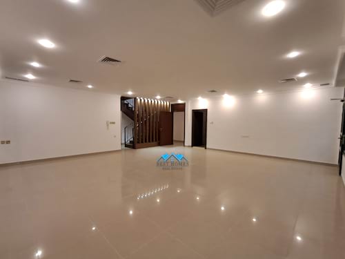 Nice and spacious 4 Bedroom duplex in Daiya