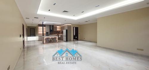 Nice and Modern Style 3 Bedrooms Floor in Salwa