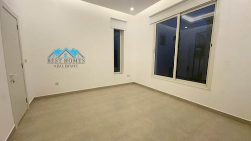 A Nice and Modern Style 3 Bedrooms Floor in Mishref