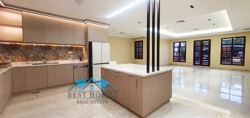 Nice and Modern Style 3 Bedrooms Floor in Salwa