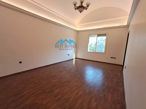 A Nice and Spacious 4 Bedrooms Villa in Abu Al Hasaniya