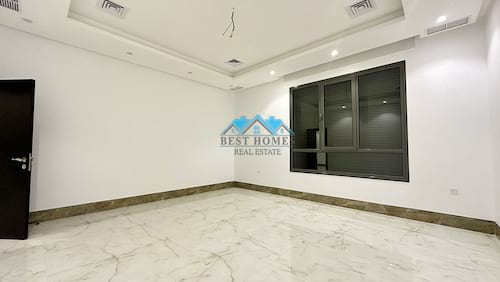 Spacious Four Bedroom Duplex in Jabriya