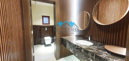 Nice and Modern Style 3 Bedrooms Floor in Salwa