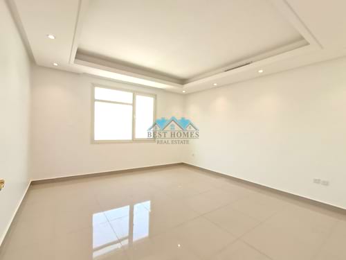 4 Bedrooms Floor in West Mishref