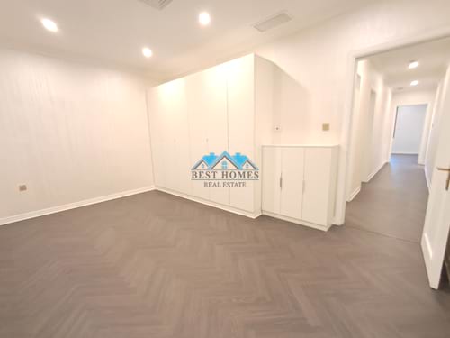 Stylish 4 Bedroom Apartment with Dressing Cabinets in Sadeeq