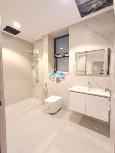 Premium 4 Bedroom Ground Floor Apartment with Two Entrances in New Khaitan