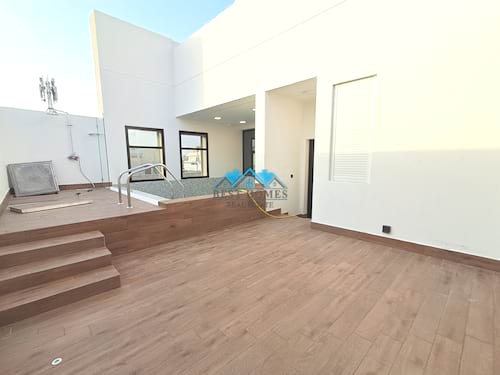 Brand New Spacious 5 Master Bedrooms Villa in Jabriya