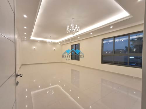 Modern Style 4 Bedrooms Floor in Jabriya