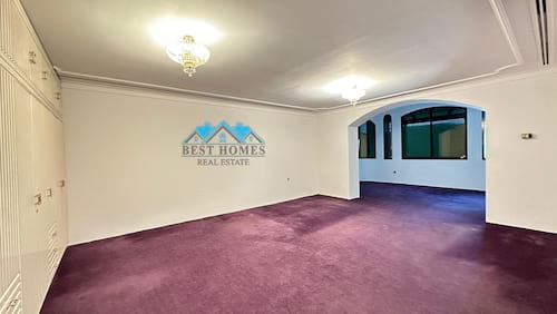 Spacious and Luxury 9 Bedrooms Huge Villa in Mishref