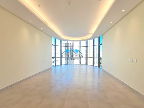 Modern 3 Bedrooms Apartment Near Beach in Salmiya