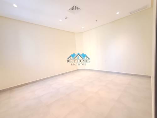 Modern 3 Bedrooms Apartment Near Beach in Salmiya