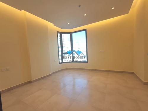 Modern 3 Bedrooms Apartment Near Beach in Salmiya