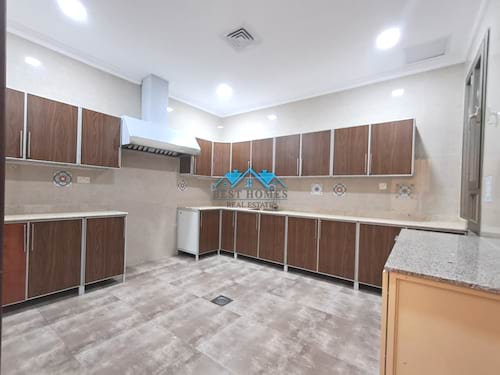 Ground Floor 4 Bedrooms Apartment in Funaitees