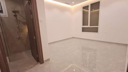3 Bedrooms Apartment in Riqqah Area