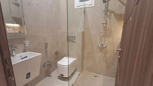 3 Bedrooms Apartment in Riqqah Area