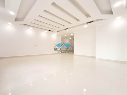 4 Bedrooms Floor in Massayal Area