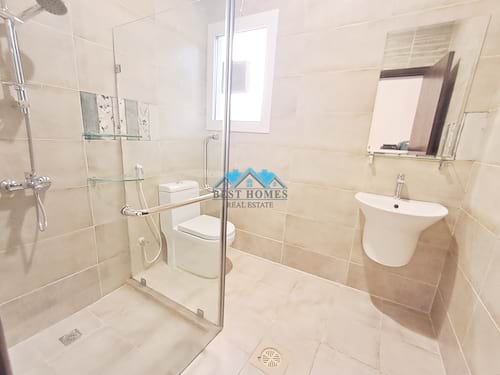 4 Bedrooms Floor in Massayal Area