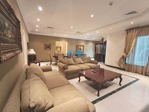 3 Bedroom Apartment in a compound in Abu Al Hasaniya